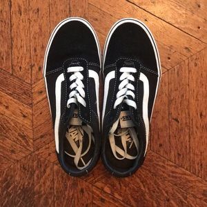 white vans womens size 7